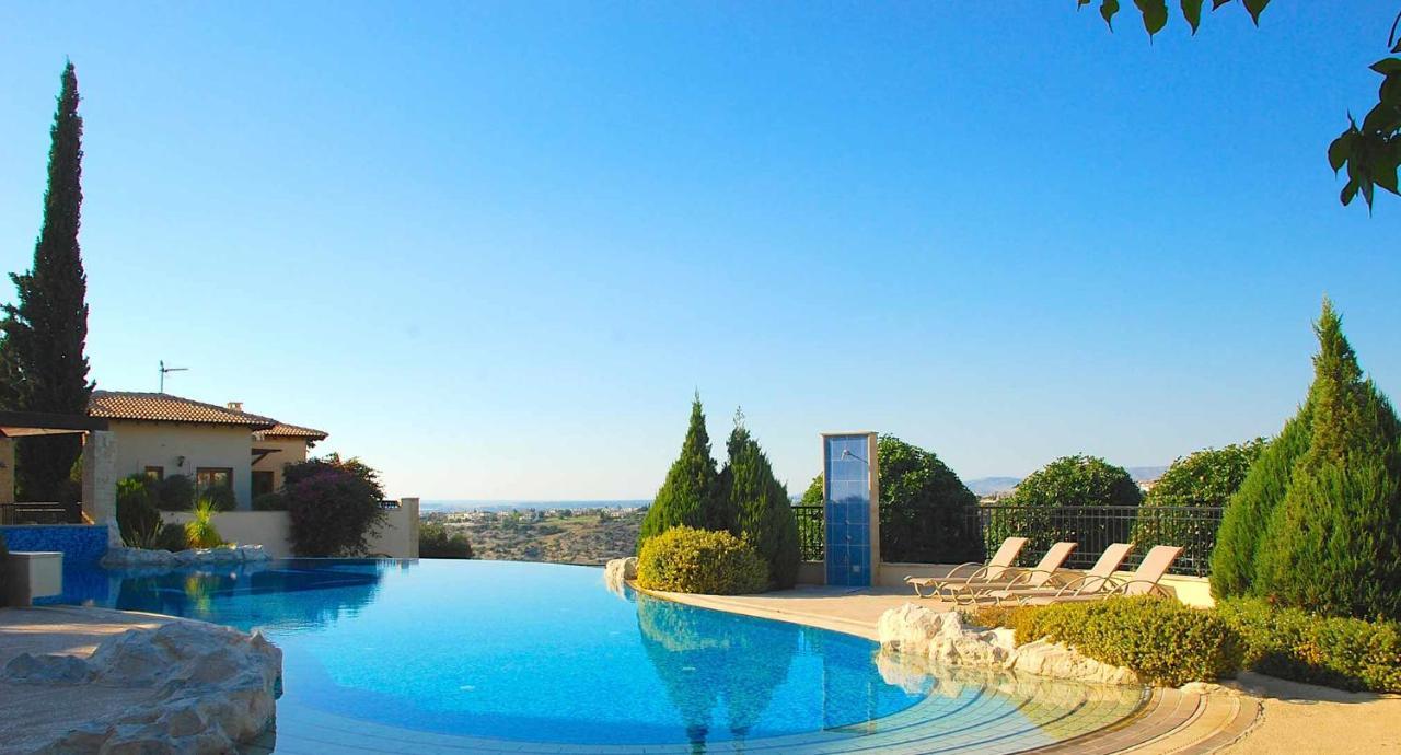 Modern Apartment Nz11 Large Balconies With Sea And Mountain Views كوكليا المظهر الخارجي الصورة