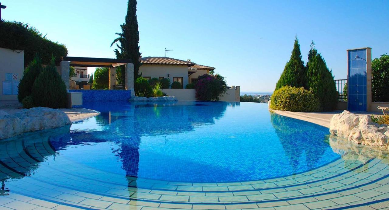 Modern Apartment Nz11 Large Balconies With Sea And Mountain Views كوكليا المظهر الخارجي الصورة