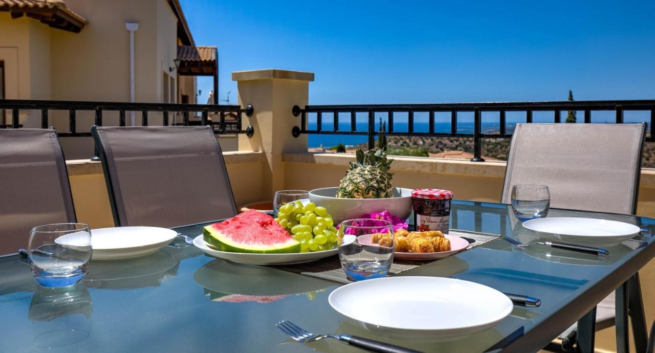 Modern Apartment Nz11 Large Balconies With Sea And Mountain Views كوكليا المظهر الخارجي الصورة