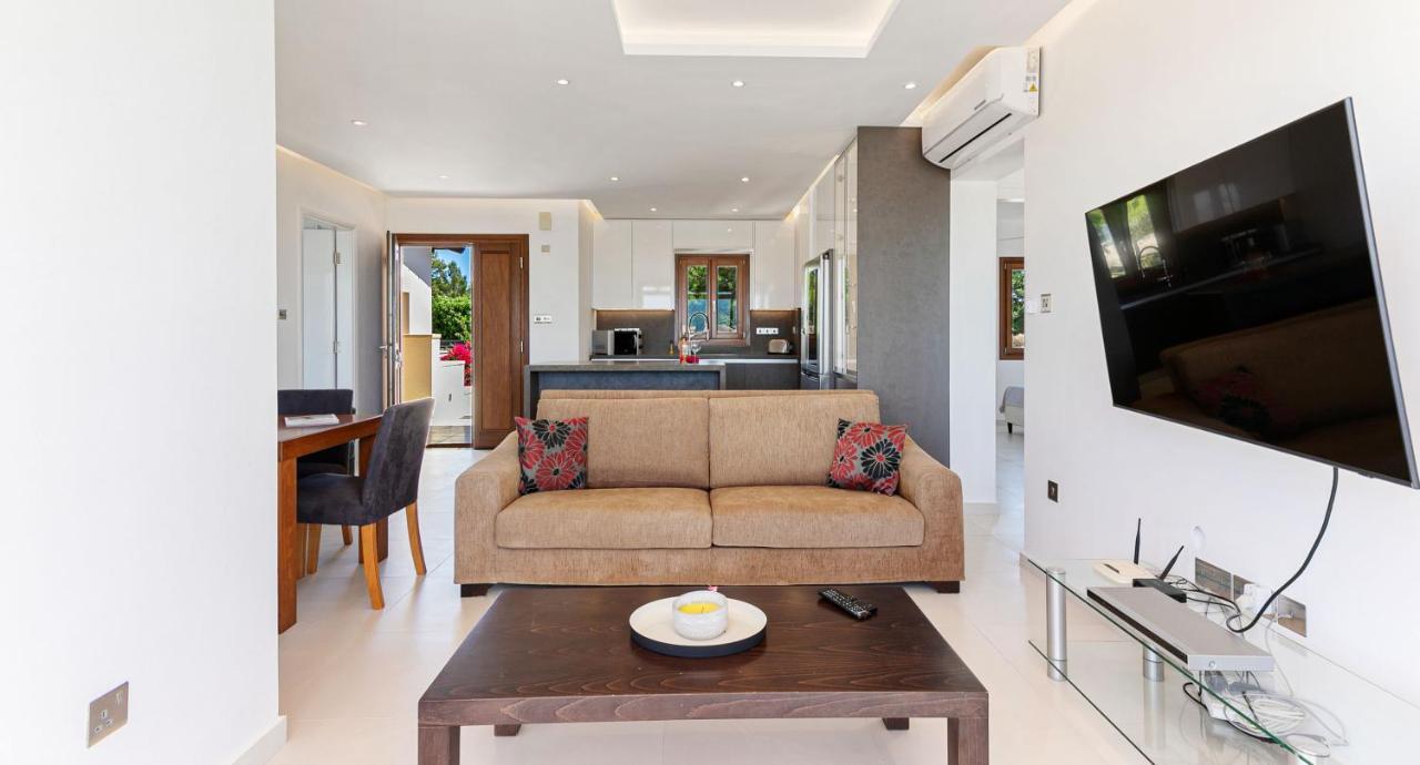 Modern Apartment Nz11 Large Balconies With Sea And Mountain Views كوكليا المظهر الخارجي الصورة